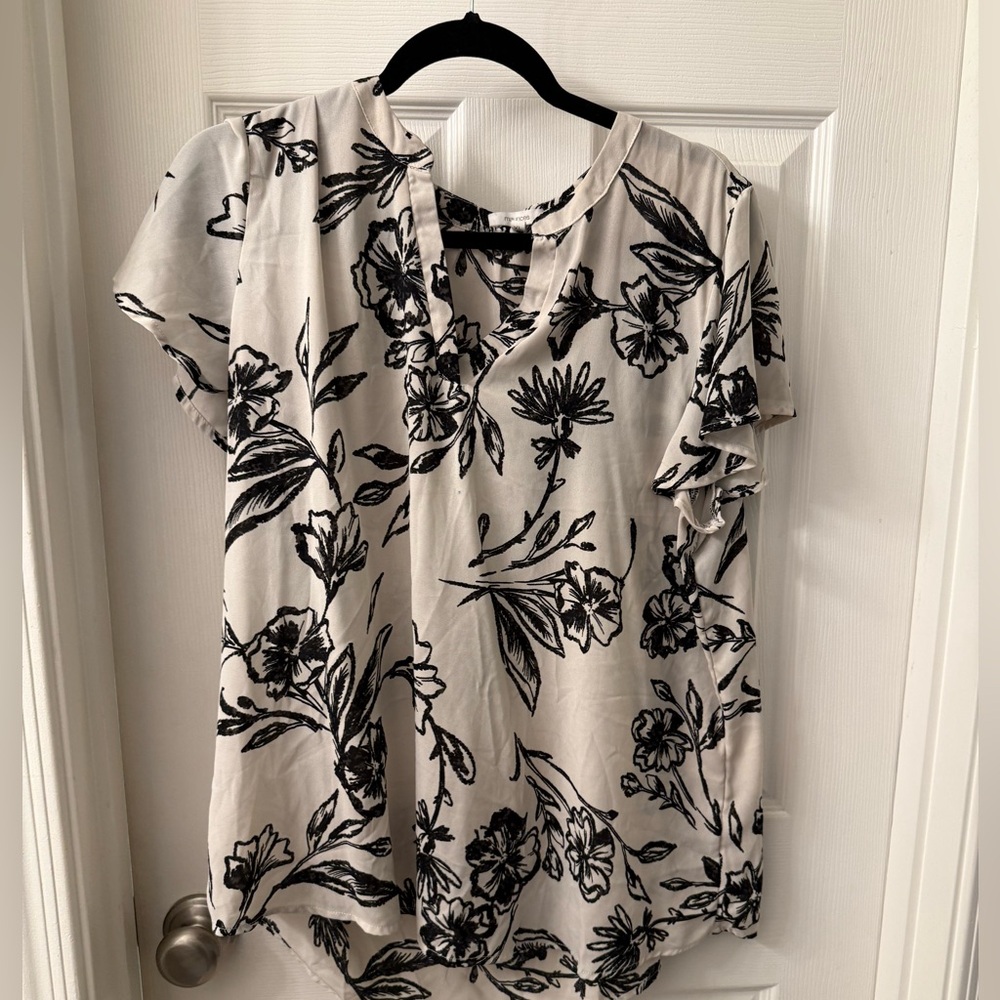 Maurices Monochrome Floral Top